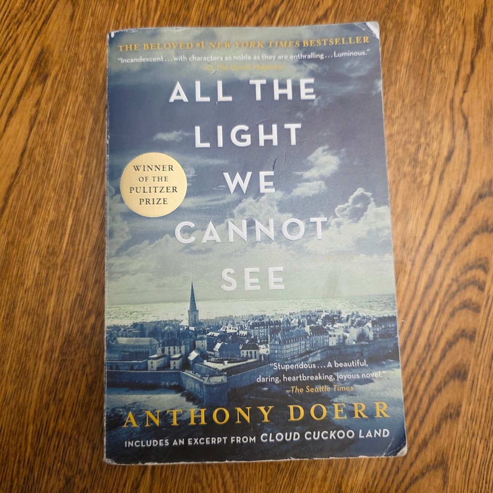 All the Light We Cannot See Anthony Doerr Paperback Pulitzer Prize Novel WWII